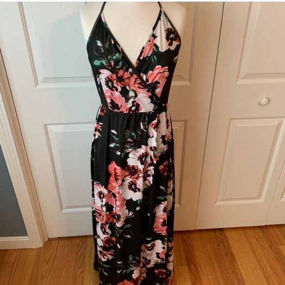 5/25 Floral V-Neck Halter Spaghetti Strap Maxi Dress - Picture 1 of 4